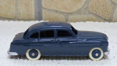 Lovely Vintage Boxed DeAgostini Mattel Dinky Toys Ford `Vedette 54` #24 X Scale 1:43 L: 10,5 cm