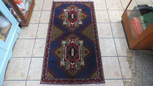 Exquisite Hand Knotted Balouch Rug Geometric Pattern With Tasseled Borders 150 x 100 cm