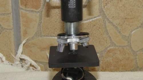 Vintage SNS Mini Microscope 50X 100X 200X 300X in Wooden Box Made in Japan 19 x 6,5 cm SOLD AS IS