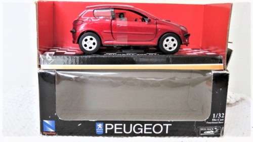 Fantastic Boxed New-Ray Toys Die Cast Peugeot 206 GTI With Pull Back Action Scale 1:32 L: 12 cm