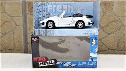 Boxed Maisto `Fresh Metal` Power Racer Porsche 911 Turbo `Flat Nose` Cabriolet Pull Back Action 1:36
