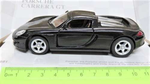Boxed Kinsmart Die Cast Porsche Carrera GT With Pull Back Action #KT5081 Scale 1:36 L: 12,5 cm