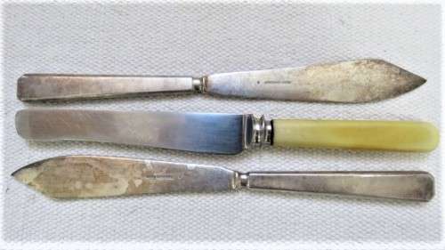 Lovely Collection of Vintage Silver Plate Forks, Spoons and Knives Details in Description