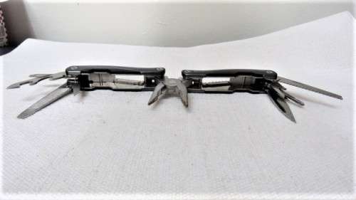 Superb Assagai Multi Tool With Nylon Belt Pouch L: 10 cm (When Closed)