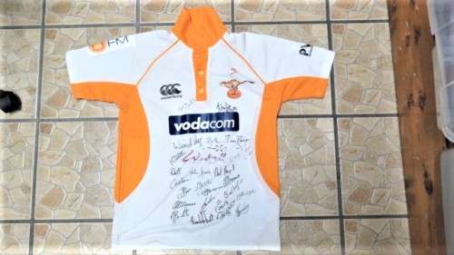 Vintage Autographed Vodacom Cheetahs South Africa Rugby Union Medium Shirt