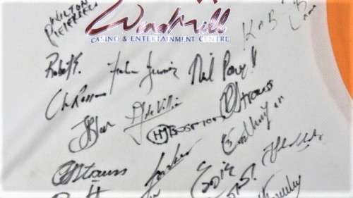 Vintage Autographed Vodacom Cheetahs South Africa Rugby Union Medium Shirt