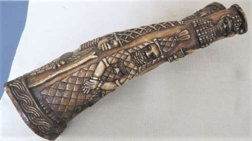 Stunning Vintage (Possibly 1920`s) Ashanti African Hand Carved Bone Leg H: 38 cm