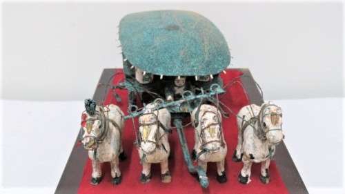 Superb Vintage Boxed Bronze Chariot of Emperor Qin Shi Huang`s Mausoleum Replica (No 2) 1:16