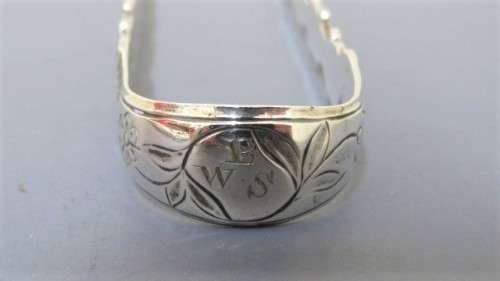 Antique Hallmarked Georgian Silver Sugar Tongs (Possibly London 1761) L: 135 mm (41 g)