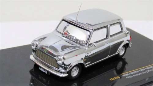 Boxed Ixo Models Die Cast Mini Cooper 1999 `David Bowie` 40th Anniversary Mini Celebrations 1:43