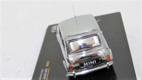 Boxed Ixo Models Die Cast Mini Cooper 1999 `David Bowie` 40th Anniversary Mini Celebrations 1:43