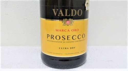 Sealed 750ml Bottle of Award Winning Valdo Marca Oro Prosecco Extra Dry Sparkling Wine