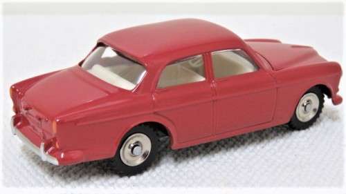 Boxed Dinky Toys DeAgostini Die Cast Volvo 122S #184 Scale 1:43 L: 98 mm
