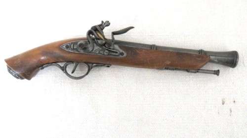 Wonderful Vintage Replica Non-Firing IR 30 Duel Flintlock Pistol L: 370 mm SOLD AS IS