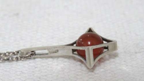 Vintage Sterling Silver 925 Trace Chain/Finnish 813H Silver Modern Pendant Carnelian Sphere 6.9 g