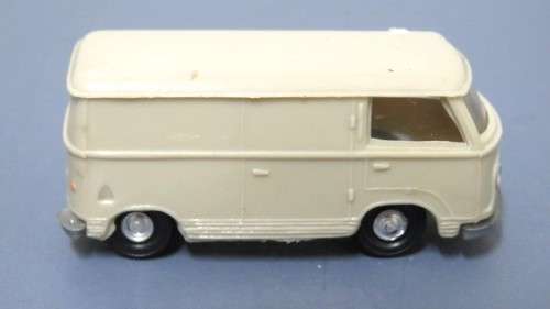 3 Vintage Miniature Plastic Car Models (2 x Eko, 1 x Praline) No Boxes See Description SOLD AS IS