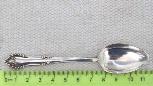 Five Antique Hallmarked Birmingham T. Wilkinson & Sons 1915-16 Silver Teaspoons L: 115 mm (77 g)
