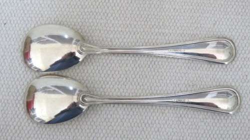 Two Fabulous Vintage Silver (.800) Sugar Spoons Stamped ` Z 800 30 PD` L: 125 mm (44 g)