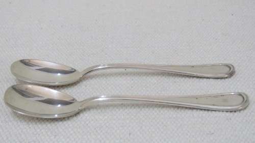 Two Fabulous Vintage Silver (.800) Sugar Spoons Stamped ` Z 800 30 PD` L: 125 mm (44 g)