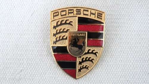 Superb Boxed Vintage Porsche Hood Metal/Enamel Decal Badge Made By Deumer, Germany 69 x 50 mm