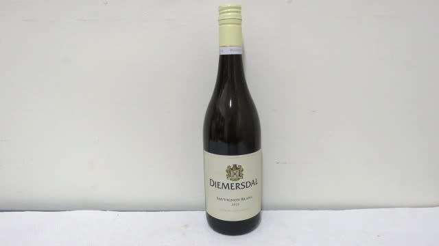 Sealed 750ml Bottle of Diemersdal 2022 Sauvignon Blanc