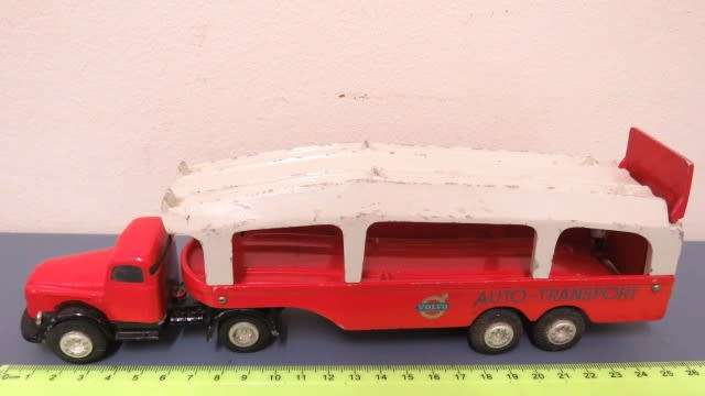 Vintage Tekno Die Cast Volvo `Auto-Transport` Truck #431 With Ramp No Box l: 255 mm SOLD AS IS