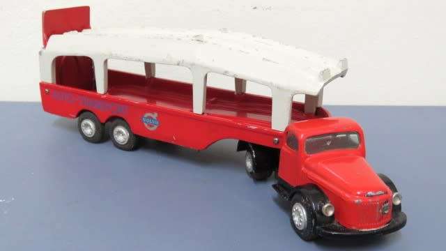 Vintage Tekno Die Cast Volvo `Auto-Transport` Truck #431 With Ramp No Box l: 255 mm SOLD AS IS
