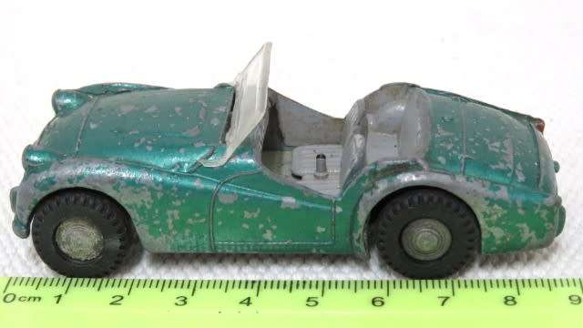 Vintage Spot-On (Models By Triang) Die Cast Triumph T.R.3 No Box Scale 1:42 L: 90 mm SOLD AS IS
