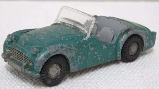 Vintage Spot-On (Models By Triang) Die Cast Triumph T.R.3 No Box Scale 1:42 L: 90 mm SOLD AS IS