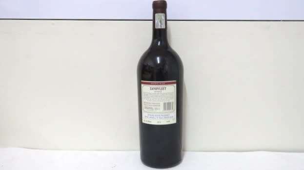 Sealed 1500ml Bottle of Zandvliet 2014 Shiraz In Wooden Crate