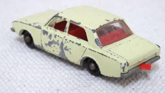 Awesome Vintage Lesney Matchbox Series No. 45 Die Cast Ford Corsair Scale 1:64 No Box SOLD AS IS