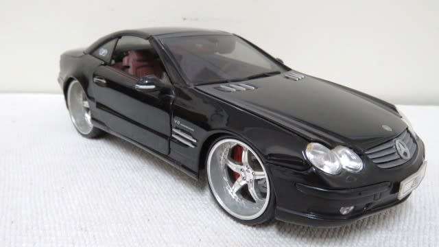 Superb Vintage Maisto Die Cast Mercedes SL55 AMG No Box Scale 1:18 L: 258 mm