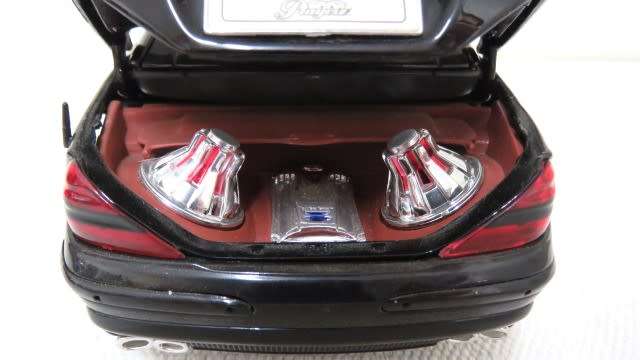 Superb Vintage Maisto Die Cast Mercedes SL55 AMG No Box Scale 1:18 L: 258 mm