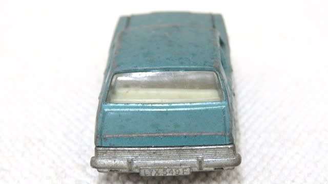 Vintage Lesney Matchbox Series No. 53 Die Cast Ford Zodiac MK. IV No Box L: 72 mm SOLD AS IS