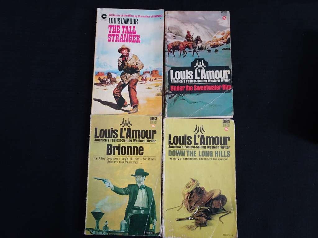 12x Stunning Louis L`Amour Novels