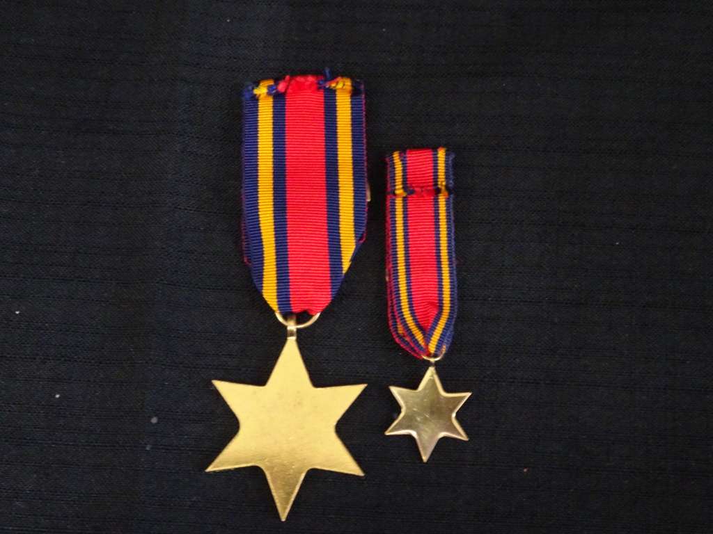 WW 2 Burma Star Set Of Two Medals (Unnamed)