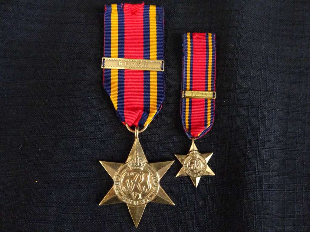 WW 2 Burma Star Set Of Two Medals (Unnamed)