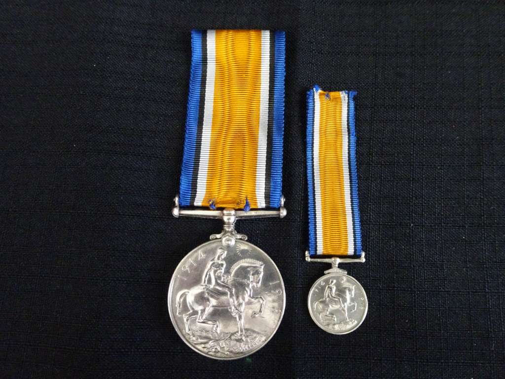 WW1 1914-20 British War Set Of Two Medals (Unnamed)