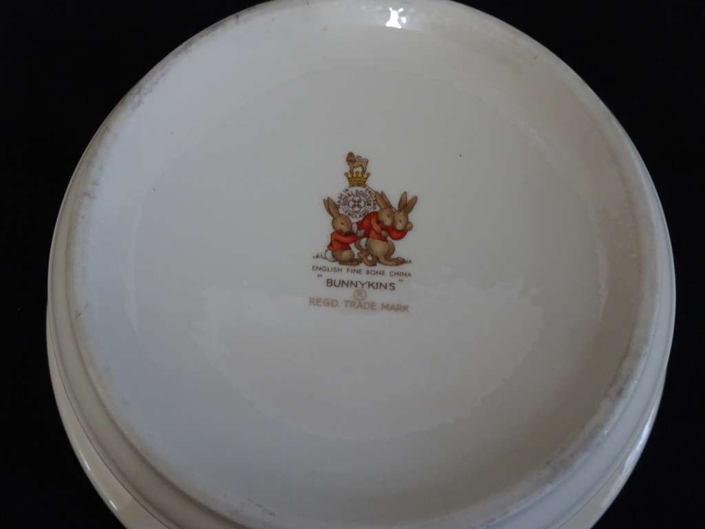 Royal Doulton Bynnykins Vintage Bowl Fine Bone China Baking Bunnies Kitchen