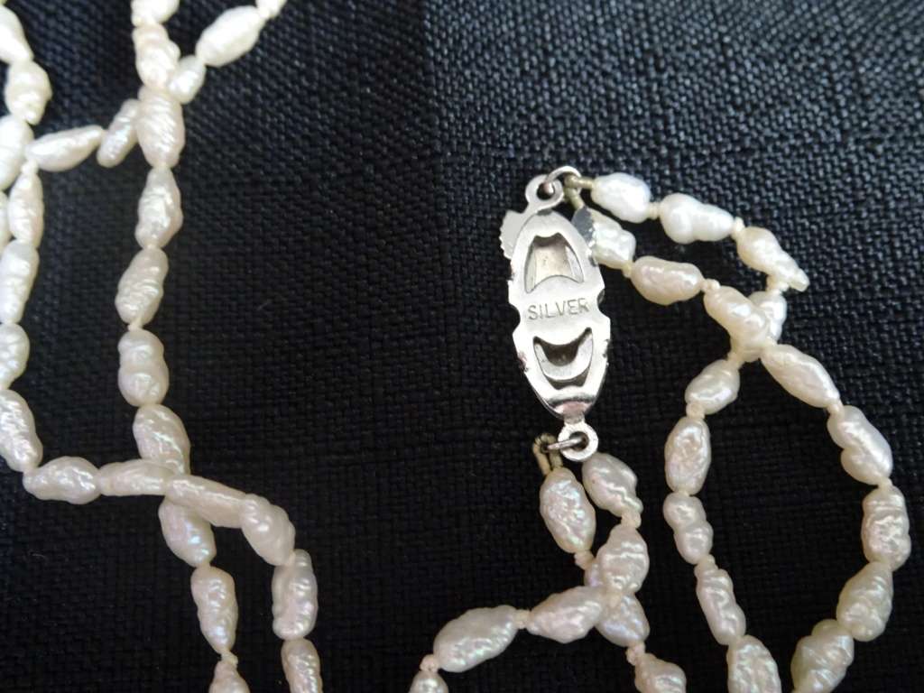 Stunning Vintage Fresh Water Pearl Necklace With Sterling Silver Clasp In Perfect Condition