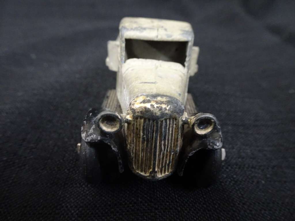 Dinky Toys Liverpool Series Flatbed Truck By Meccano LTD (L - 10.5cm)