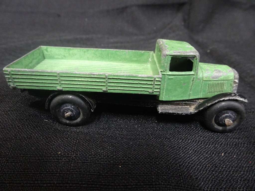 Dinky Toys Liverpool Series Green Wagon By Meccano LTD (L - 10.5cm)