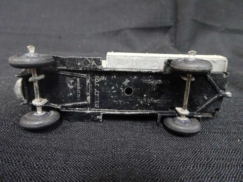 Dinky Toys Liverpool Series Wagon By Meccano LTD (L - 10.5cm)