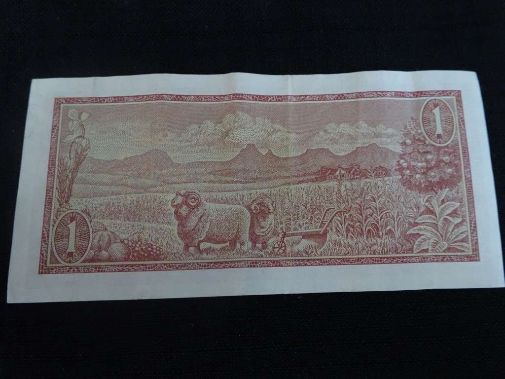 South Africa One Rand Bank Note - TW De Jongh - Please See My Description