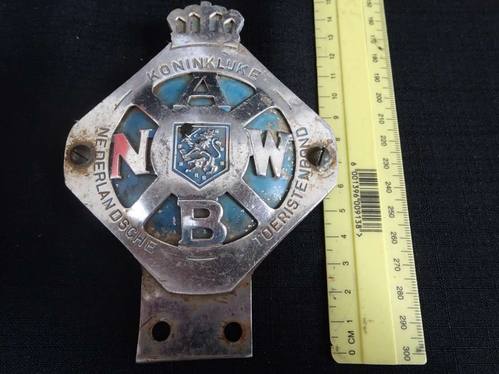 Automobile Auto Car Club Netherlands ANWB The Royal Dutch Touring Club Car Badge (H-13.5cm/B-10.5cm)
