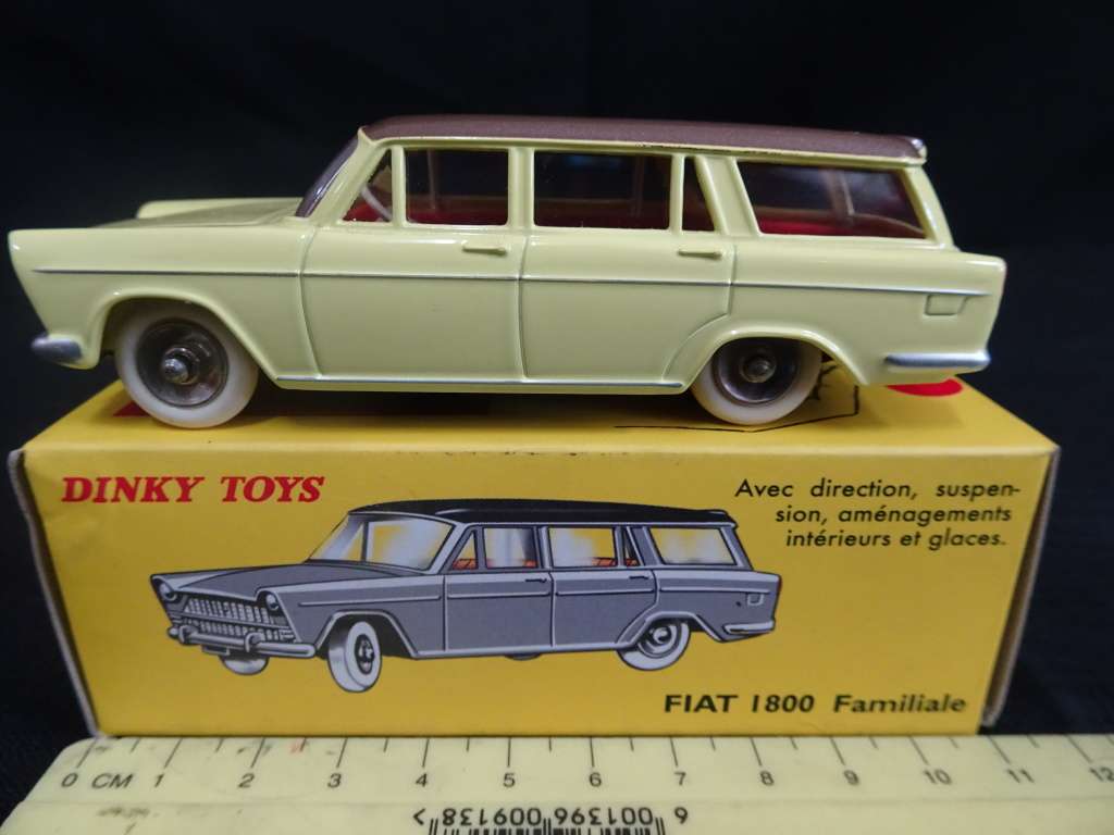 Dinky Toys Fiat 1800 No 548 Made By DeAgostine Mattel In Original Box (L : 10cm)
