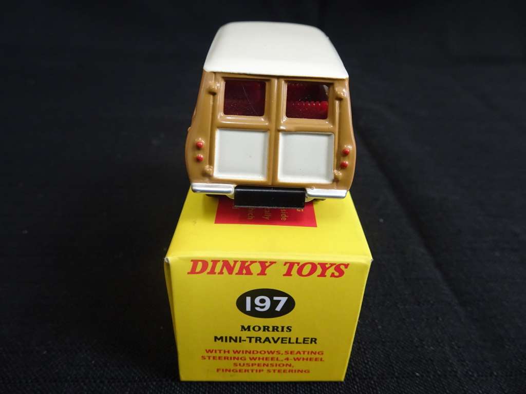 Dinky Toys Morris Mini Traveller No 197 Made By DeAgostine Mattel In Original Box (L : 7cm)