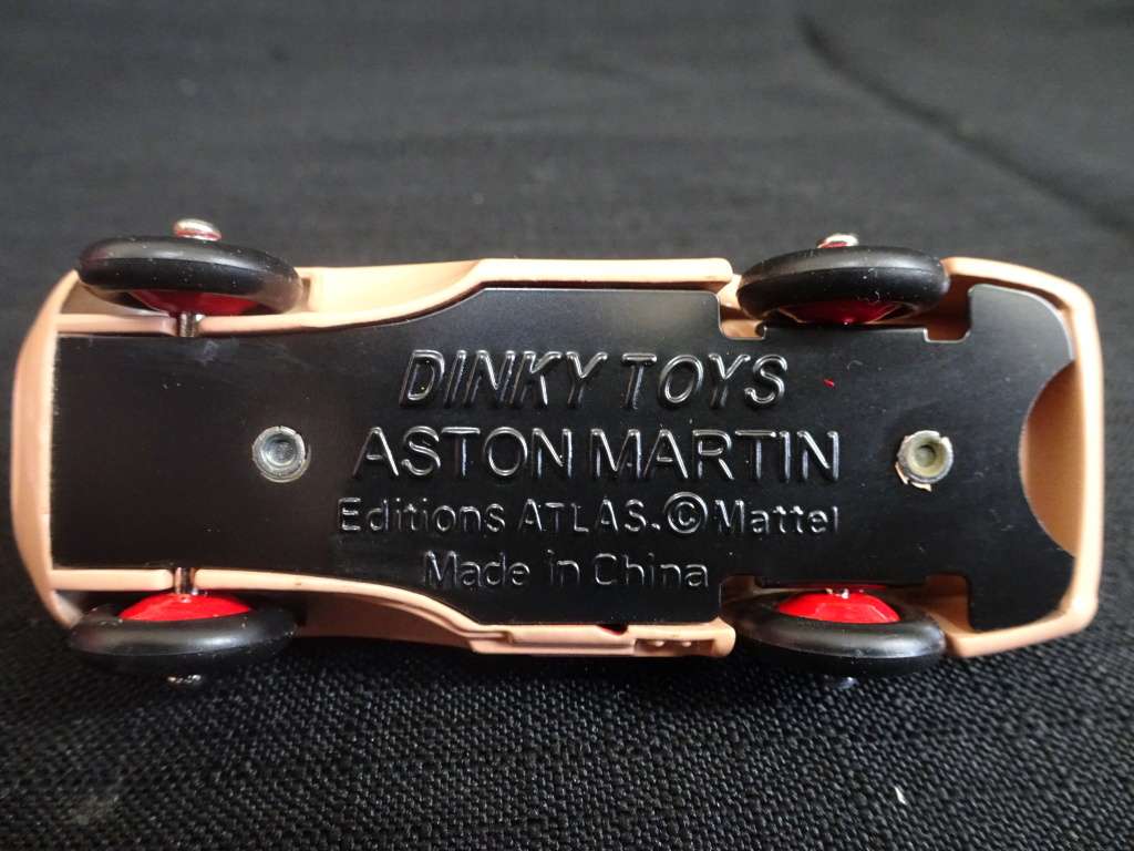 Dinky Toys Aston Martin DB3S No 104 Made By DeAgostine Mattel In Original Box (L : 8cm)