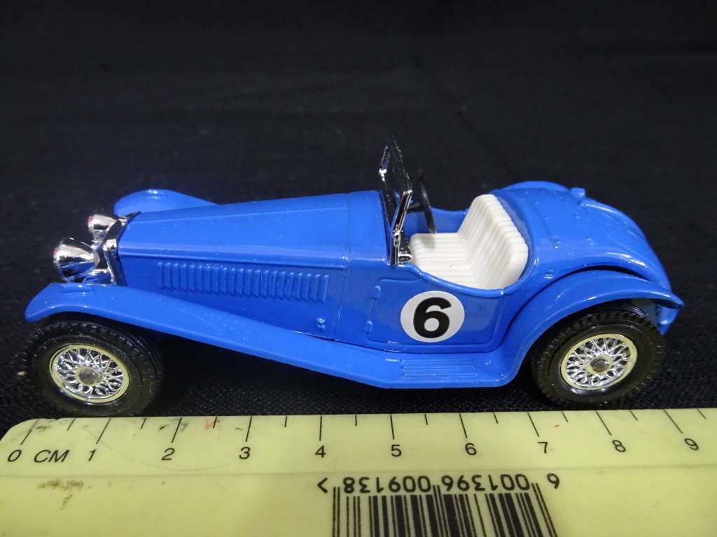 Models Of Yesteryear Y-3 1934 Riley M.P.H (Box Got Some Wear On, Model In Excellent Cond)