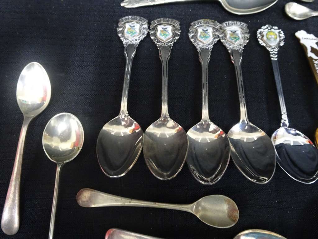 Collection Of Twenty Five Vintage Teaspoons (Relist Item)